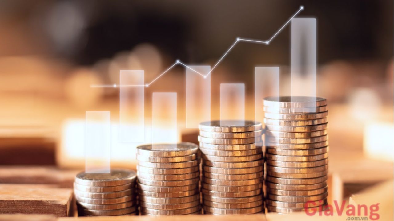 Tin tức tài chính sáng 1/12/2023: Vàng ở mức cao, dầu và USD tăng