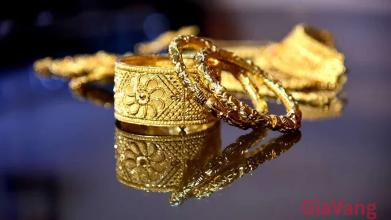 Vàng tây là gì? Vàng tây bao nhiêu 1 chỉ?