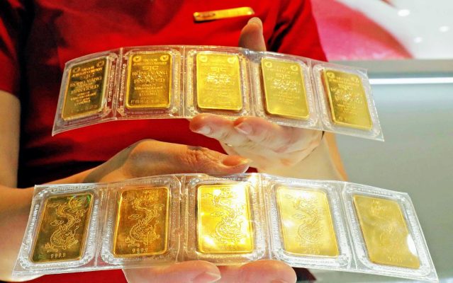 Giá vàng hôm nay 2/1: Thị trường vàng "ổn định" 2 Giá vàng hôm nay 2/1: Thị trường vàng "ổn định"