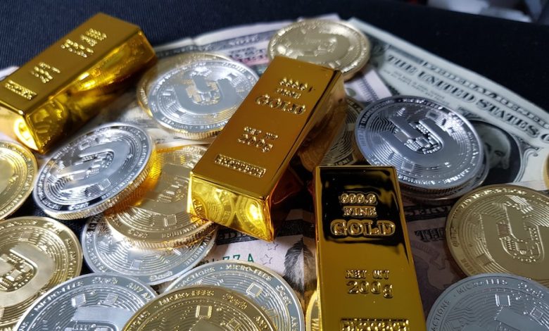 Giá Vàng và Bạc Chịu Áp Lực từ Chỉ Số Đô la Mỹ và Lãi Suất Treasuries Tăng 1 Giá Vàng và Bạc Chịu Áp Lực từ Chỉ Số Đô la Mỹ và Lãi Suất Treasuries Tăng