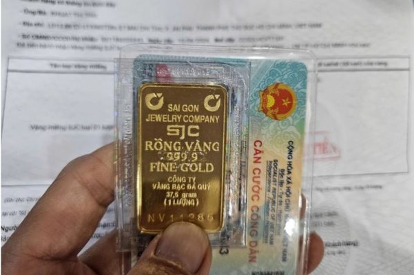 Mua bán vàng số lượng lớn cần giấy tờ gì?